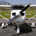 Самолет Cessna 172R вид спереди